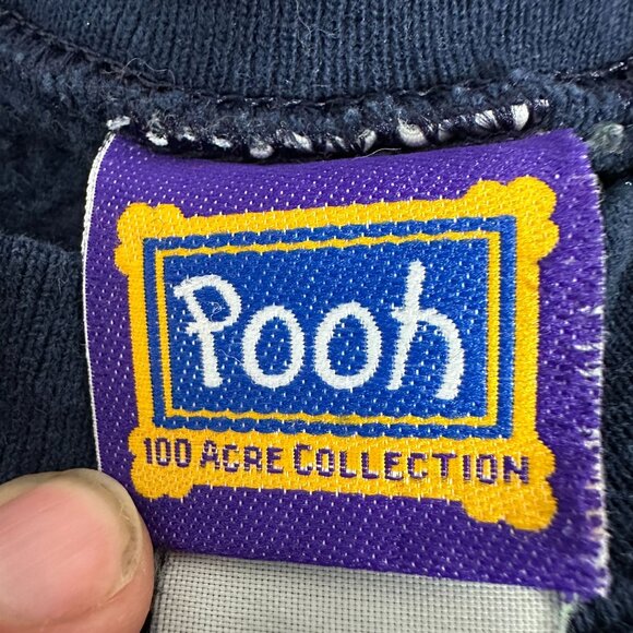 Disney Womens Vintage Pooh 100 Acre Collection Peace On Earth Sweatshirt Size XL - Picture 3 of 7